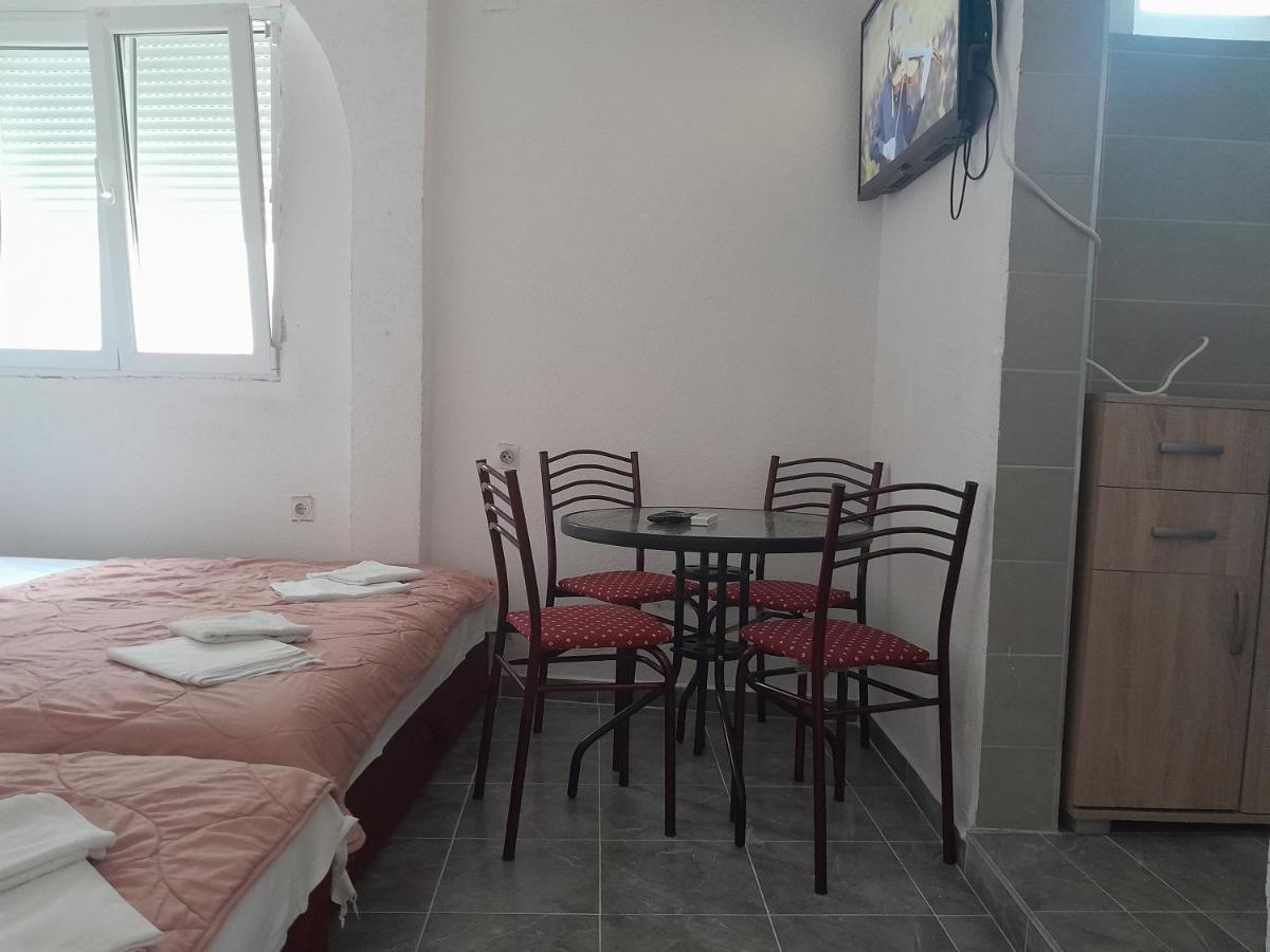 Apartmani Jacimovic Čanj Eksteriør billede